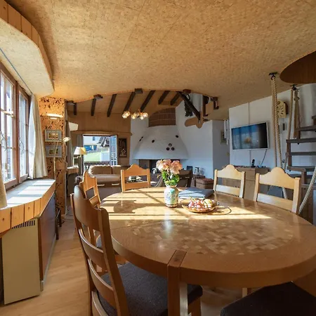 Holiday home Tanzhaus